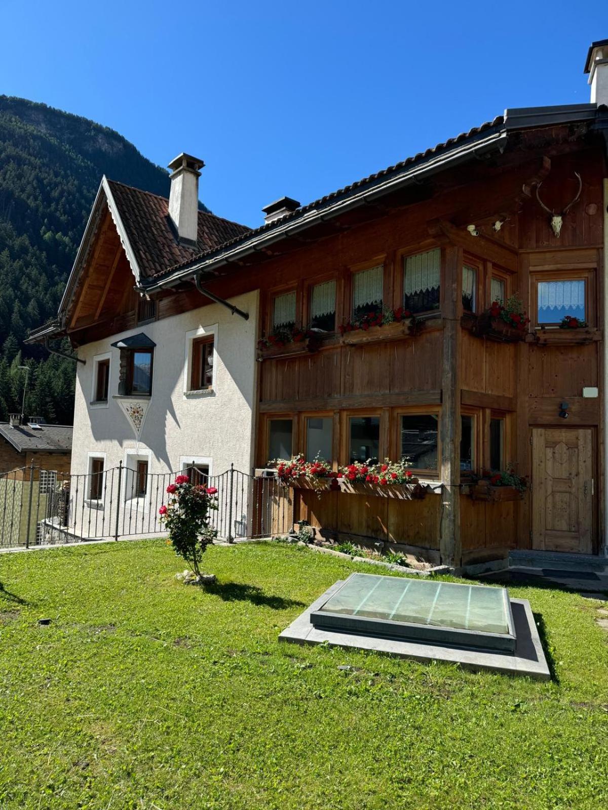 Chalet La Rugiada Bormio Exterior photo