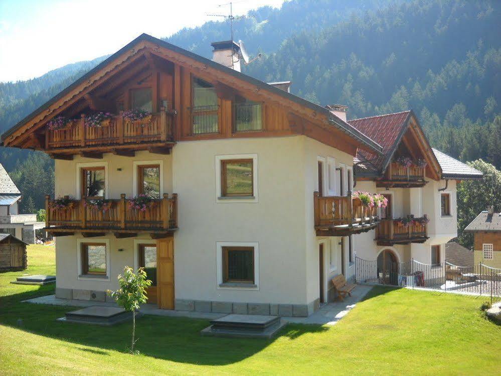 Chalet La Rugiada Bormio Exterior photo